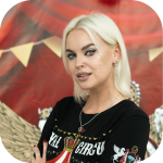 Алена ⁠⁠Овчинникова